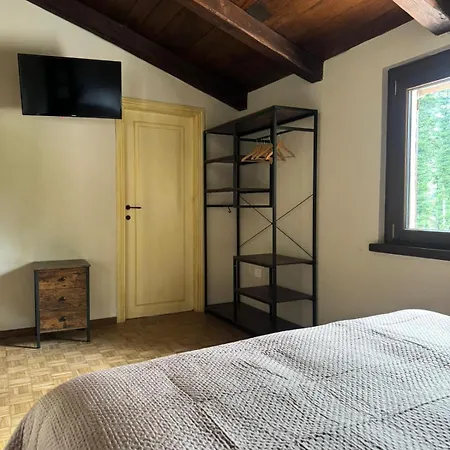 Malga Filippi 1241 فندق Polino